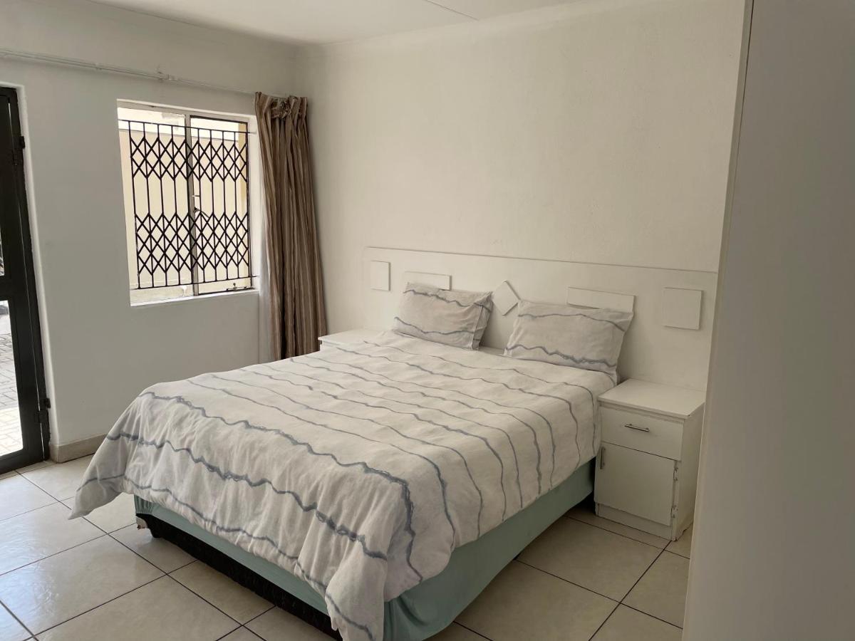 La Fiance Village Polokwane Esterno foto